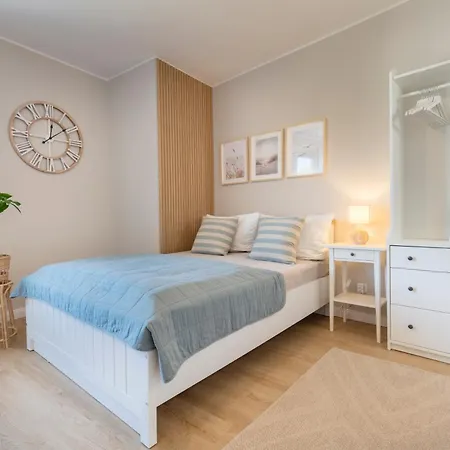 Apartment Am