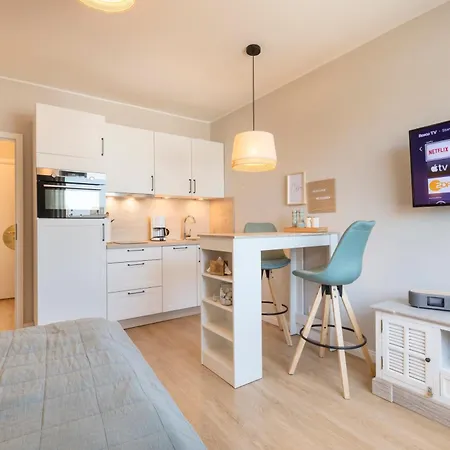 Apartment Am *